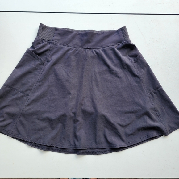32 Degress Cool Woman's Active Wear Black Skirt Skort Stretch Size XS - Picture 1 of 8